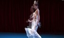傣族舞蹈 孔雀飞来 独舞 北京舞蹈学院 程配营作品